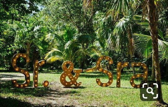 Ideas para agregar el Sr y Sra en su boda - 3