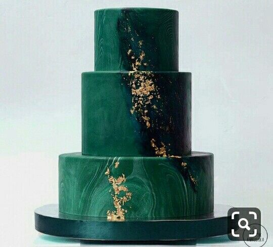 Pasteles verde con oro 2