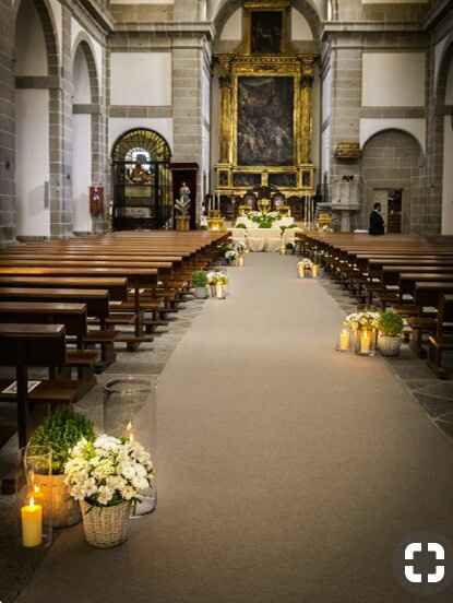 Velas en el pasillo de la iglesia! - 1