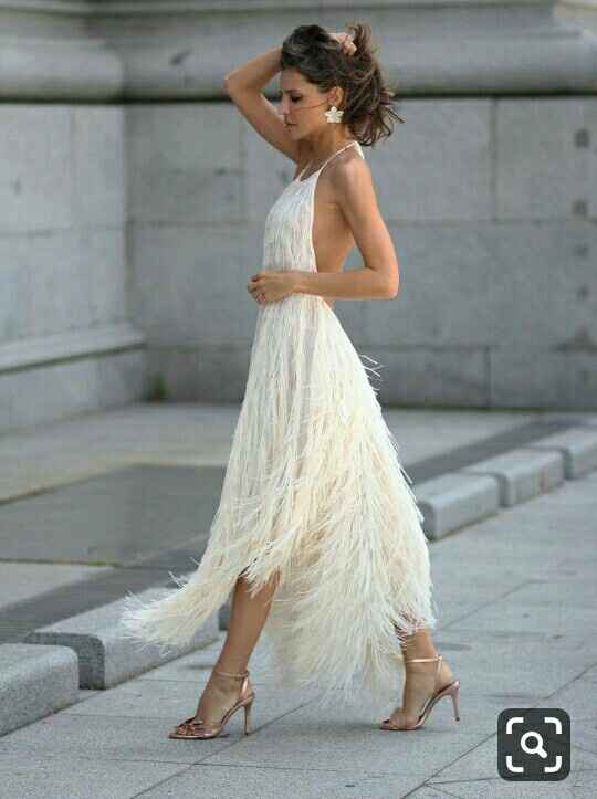 Vestido de novia con flequillos - 3