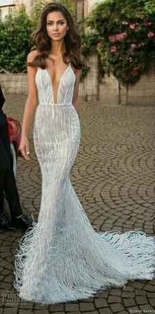 Vestido de novia con flequillos - 5