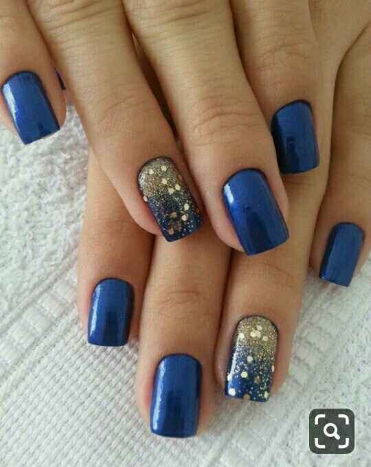 Uñas azules - 6