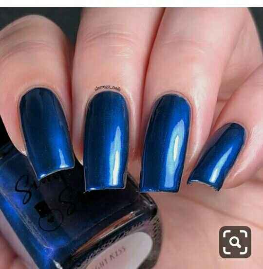 Uñas azules - 9