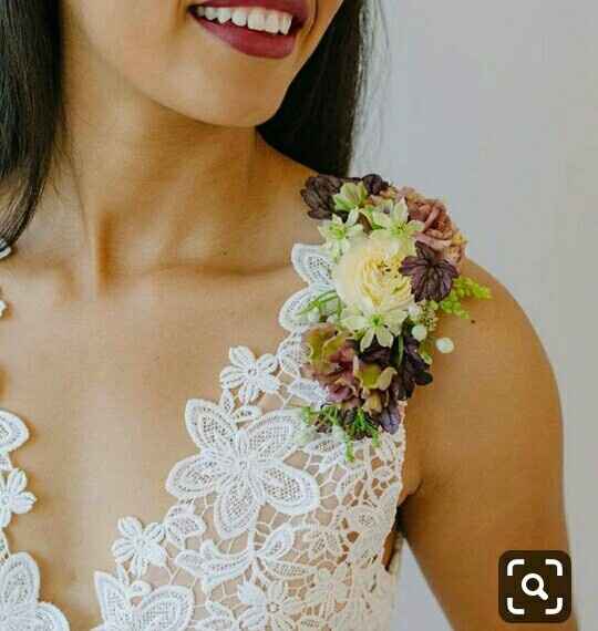 Flores en hombro - 5