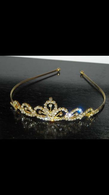 Tiaras doradas - 2