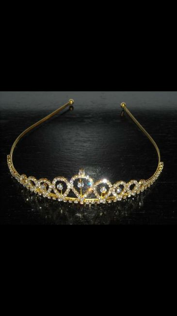 Tiaras doradas - 3