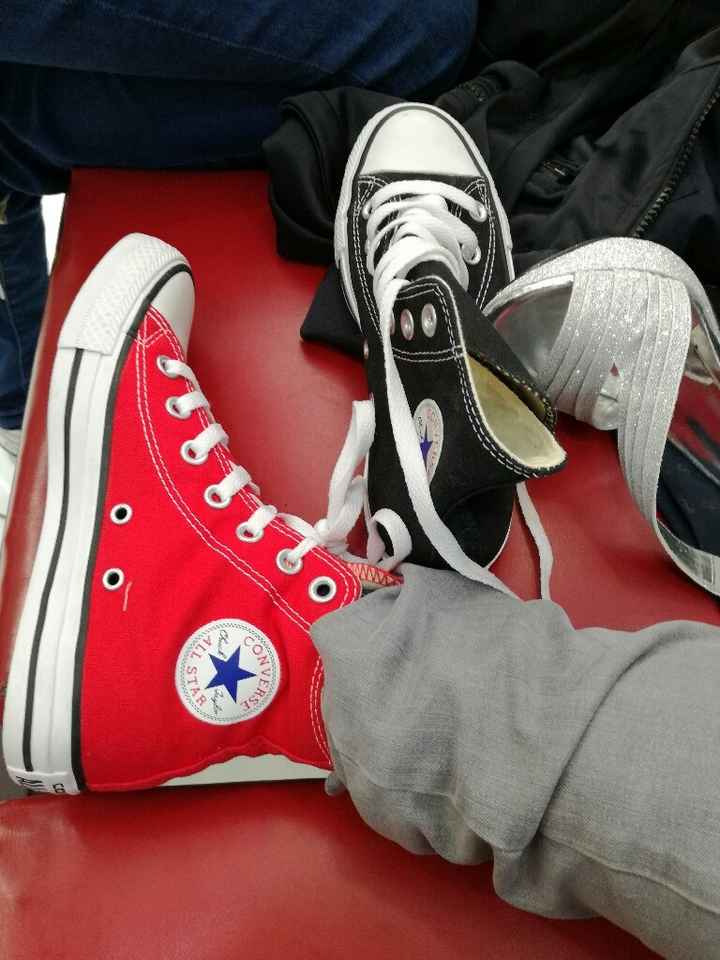 Y para los zapatos de cambio ¿qué par escoges? - 1