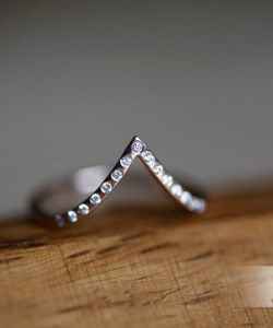anillo minimalista 16