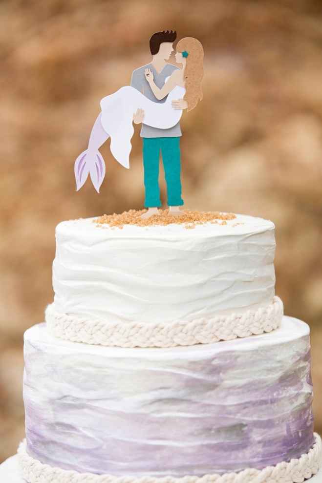 cake topper