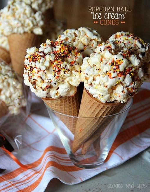 Conos con palomitas