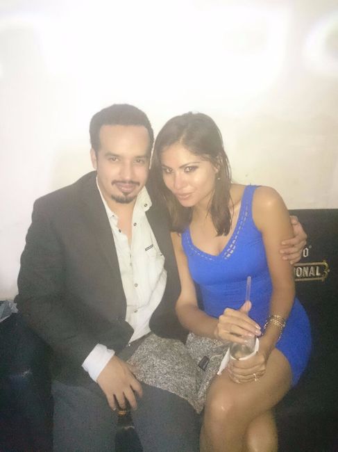 Dos monitos Enamorados