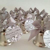 Campanas de boda.