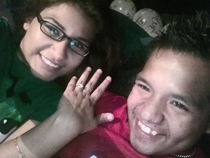 suu caraa! no me canso de ver esas foto su carita de felicidad al yo dar el Si! sin duda es el indic