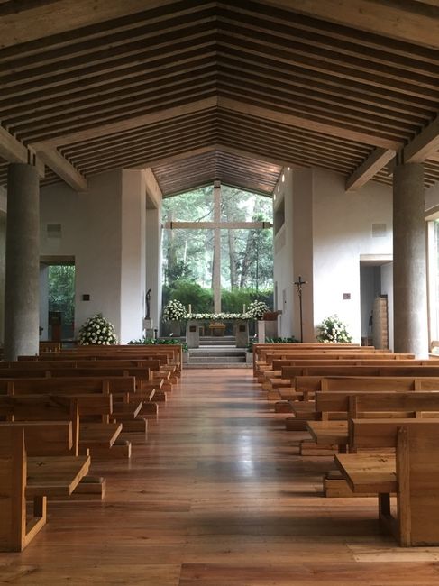 Hermosa iglesia!! - 2