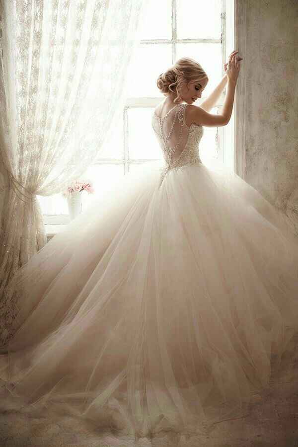 Si tu Fm tuviera que elegir tu vestido de boda.. - 1