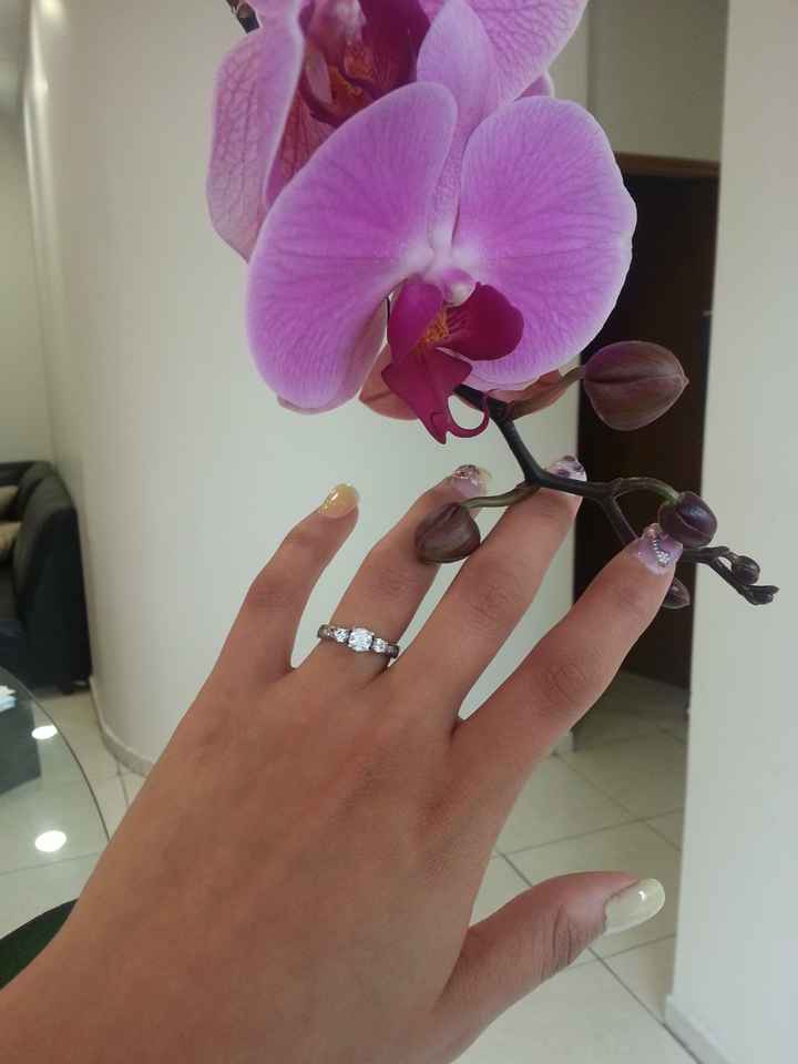 Catálogo de anillos de compromiso de Bodas.com - 1