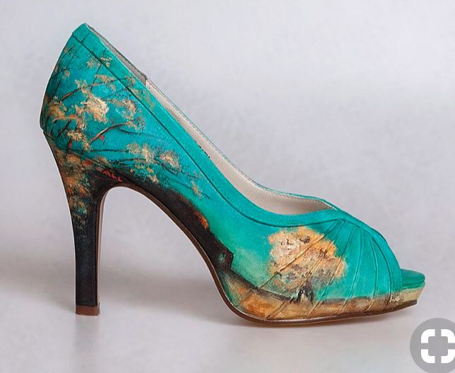 Unos zapatos un tanto diferentes - 5