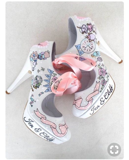 Unos zapatos un tanto diferentes - 10