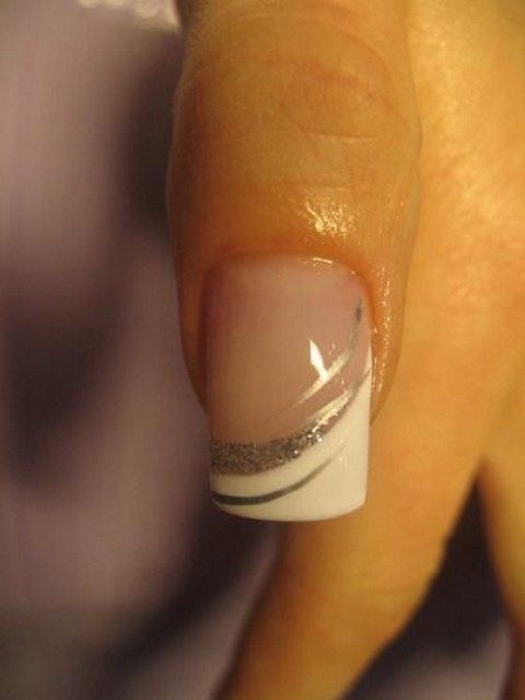 Manicura francesa para el gran día - 7