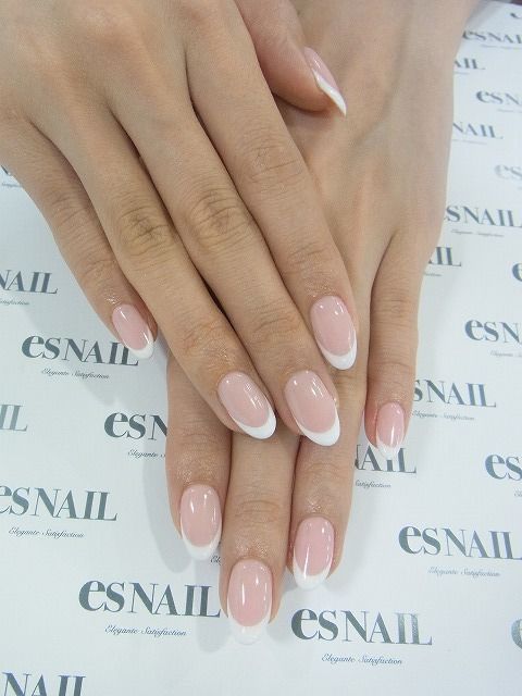 Manicura francesa para el gran día - 23