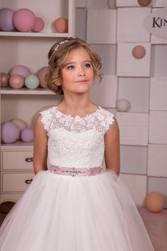Vestidos para pajes 9