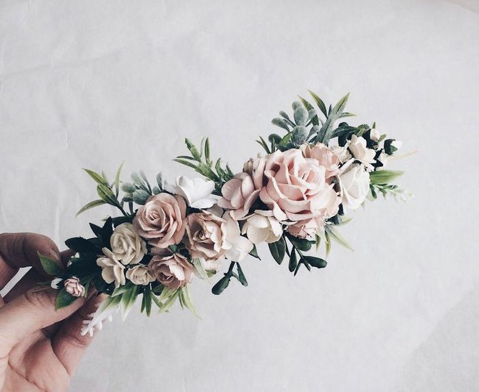 Tocados para novias en tonalidades rosas - 8
