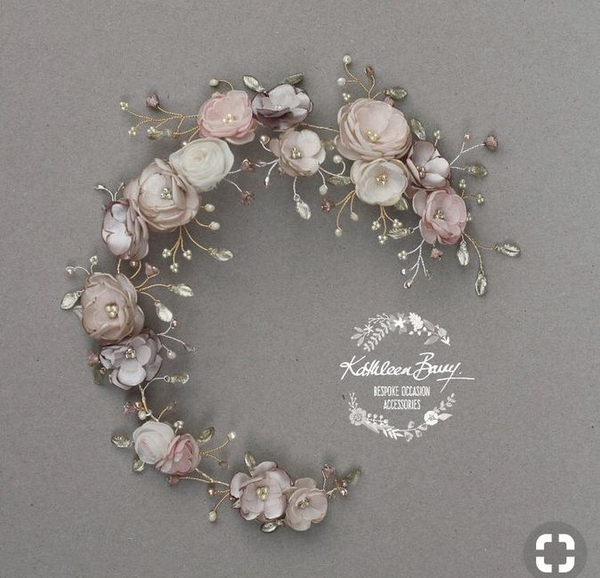 Hermosos tocados en rose gold - 2