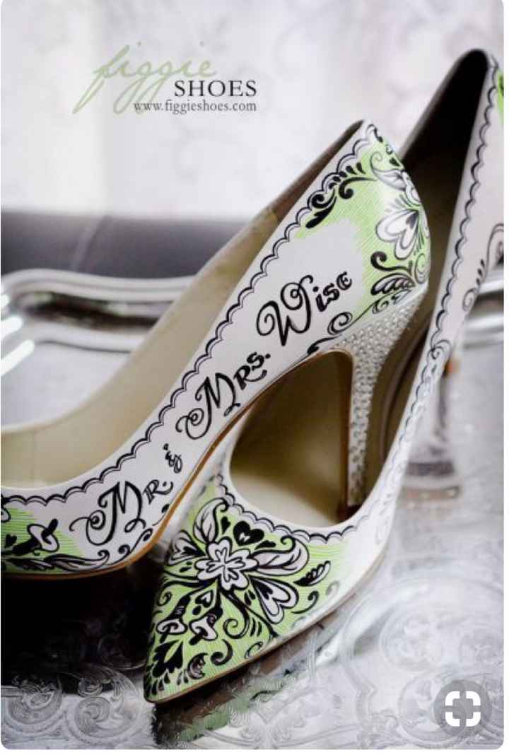 Unos zapatos un tanto diferentes - 7