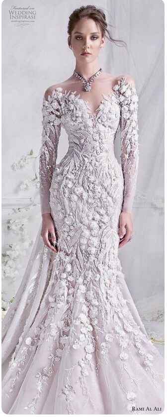 Lila en los vestidos de novia - 1
