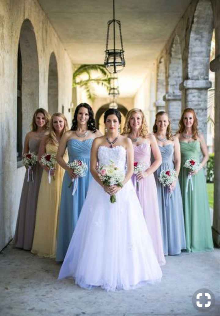 Damas de diferentes colores? - 4