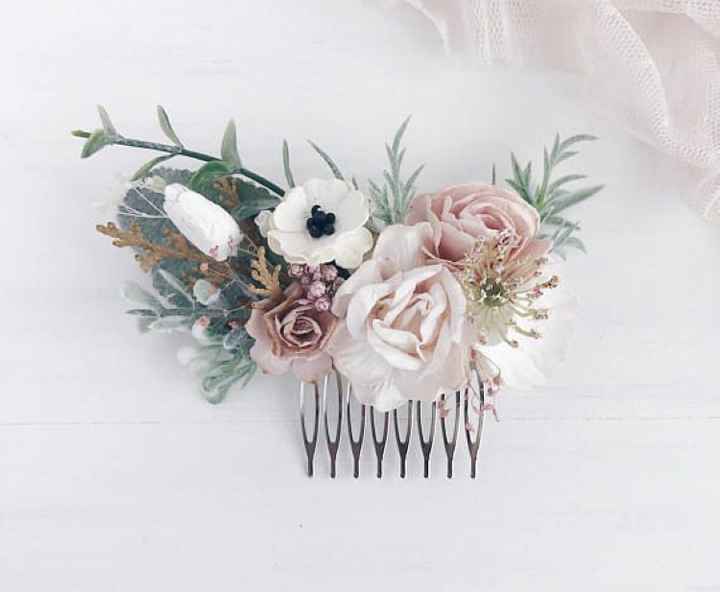 Tocados para novias en tonalidades rosas - 6