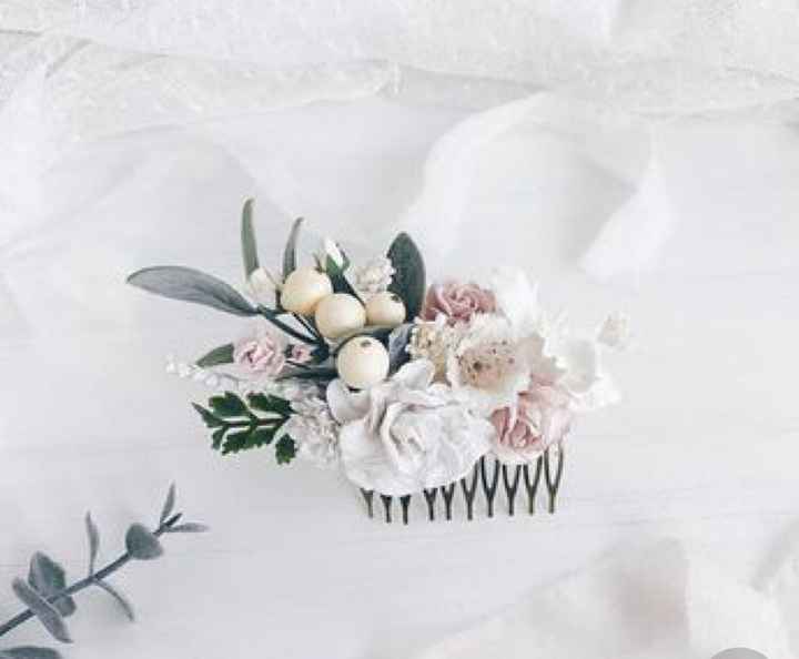 Tocados para novias en tonalidades rosas - 7