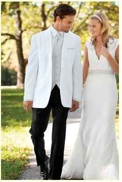 Traje blanco y negro