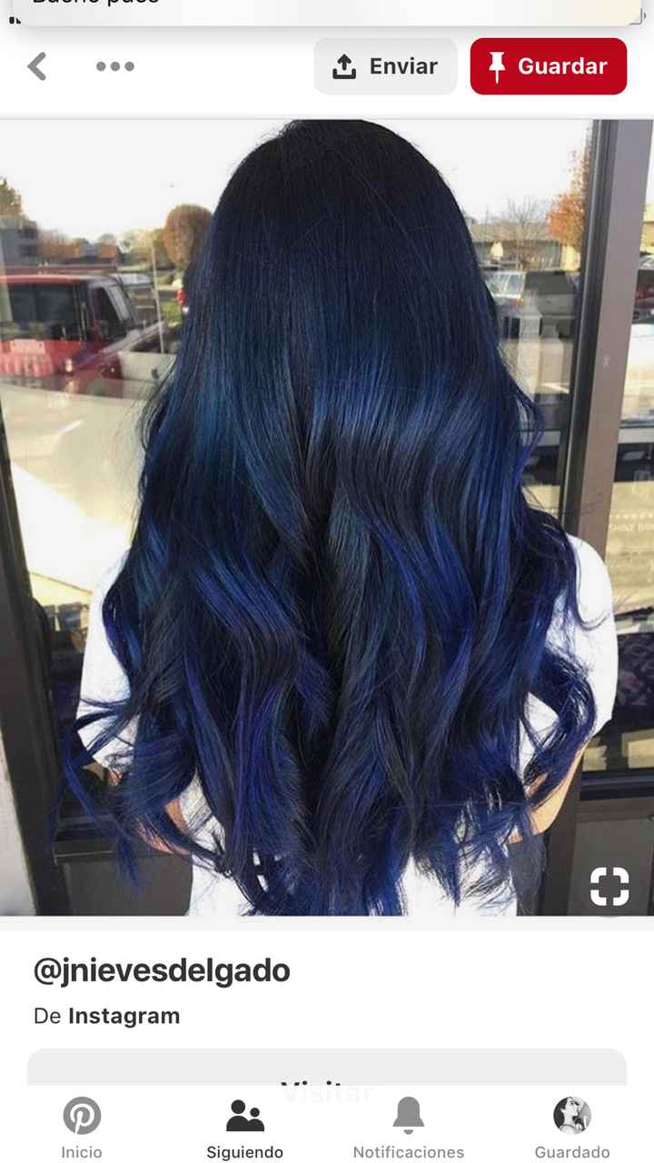 Novia con cabello azul ¿qué color usaste en tu boda? 💙 - 1