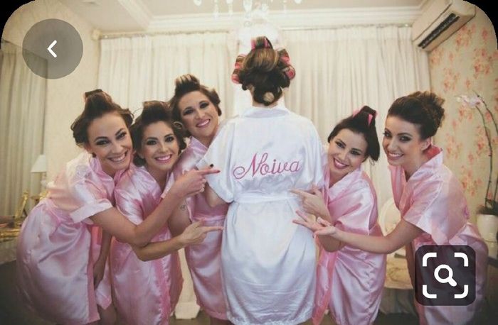 En bata con las damas! 6