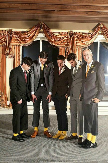 Colores: calcetines para la corte del novio en amarillo 5