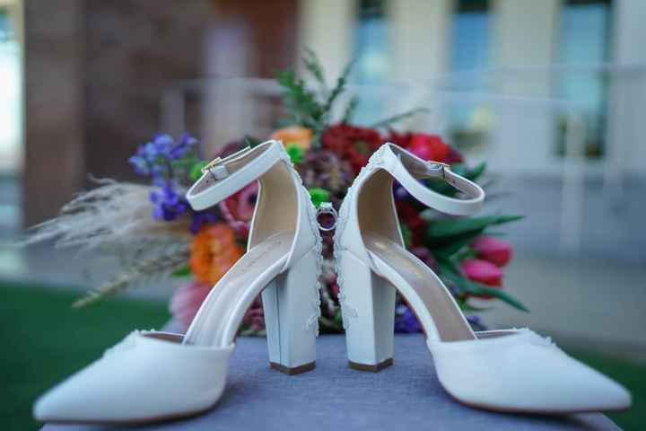 Zapatillas para la boda - 1