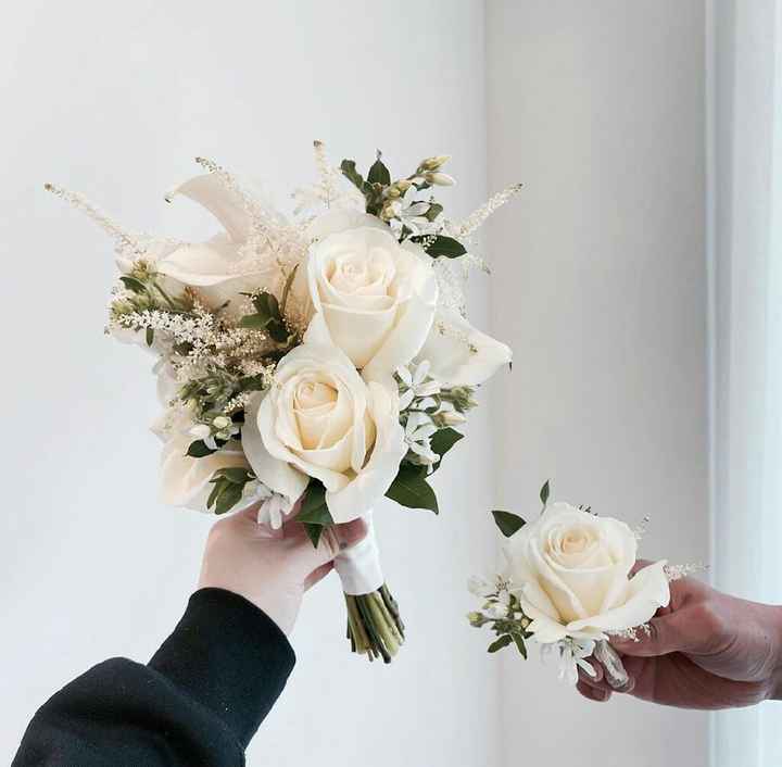 Boutoniere & bouquet - 1