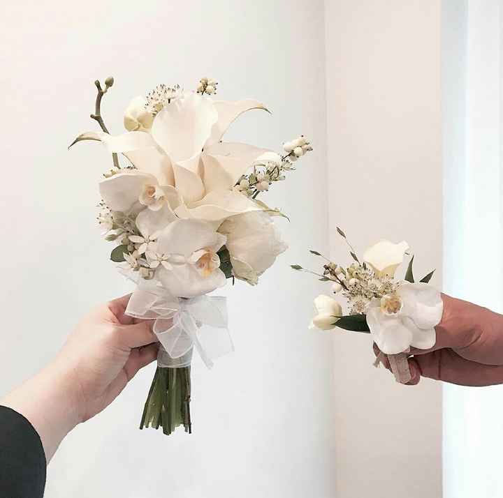 Boutoniere & bouquet - 7