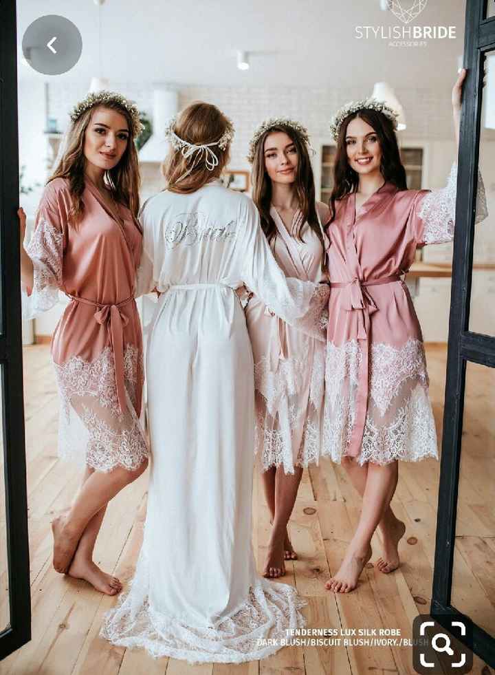 En bata con las damas! - 12