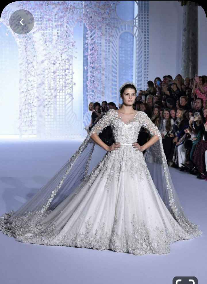 Mangas largas en el look nupcial - 10