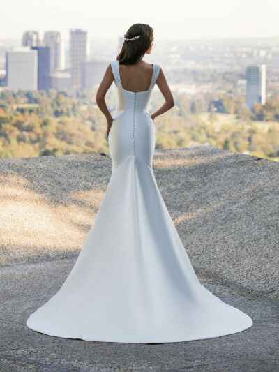 Pronovias 2021 - Hollywood - 12