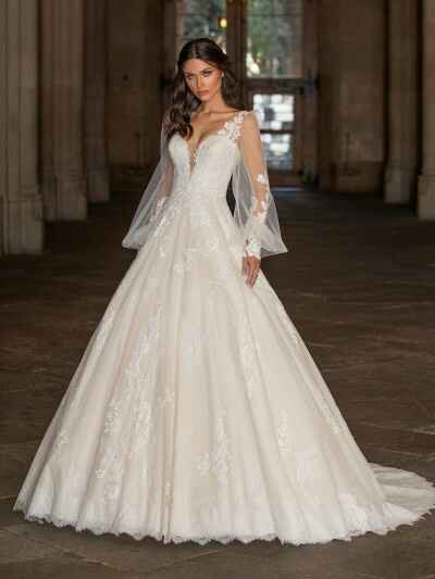 Pronovias 2021 - Hollywood - 13