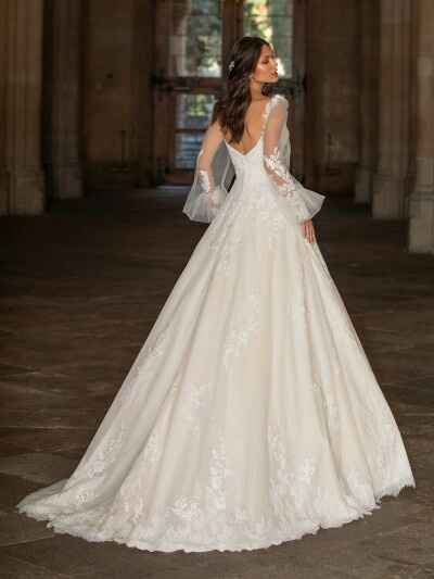 Pronovias 2021 - Hollywood - 14