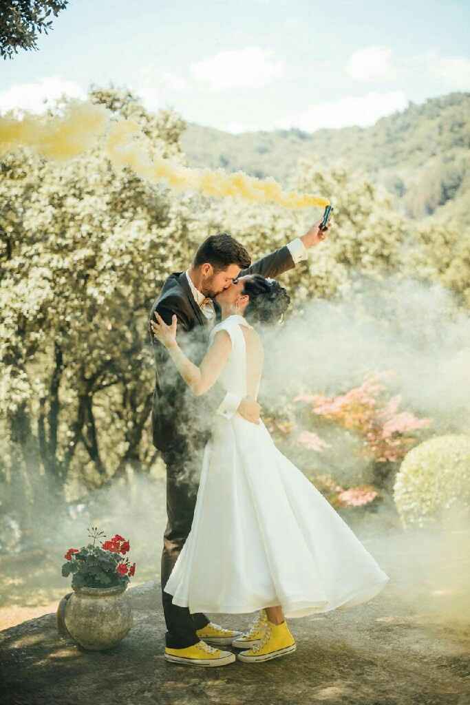 Colores: converses amarillos - 5