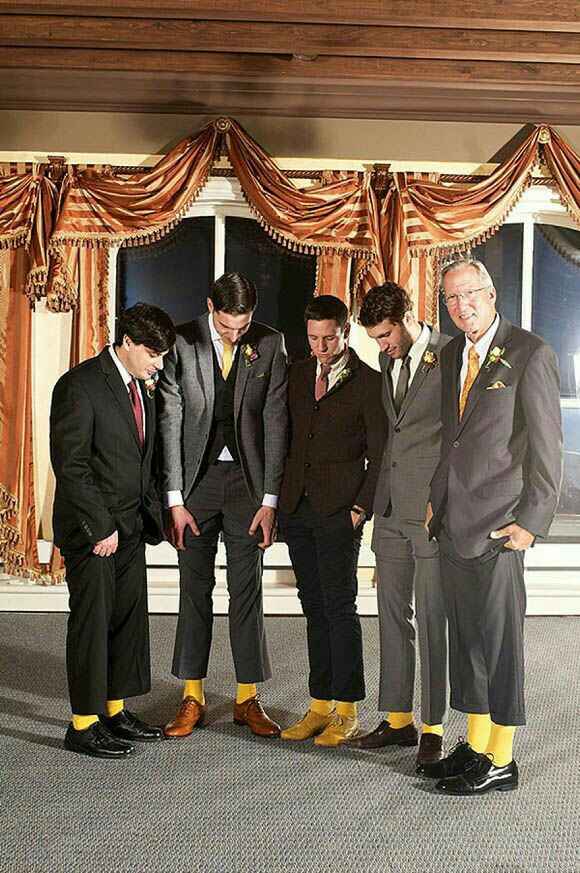 Colores: calcetines para la corte del novio en amarillo - 5
