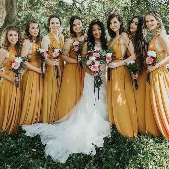 Colores: vestidos amarillos para las damas - 7