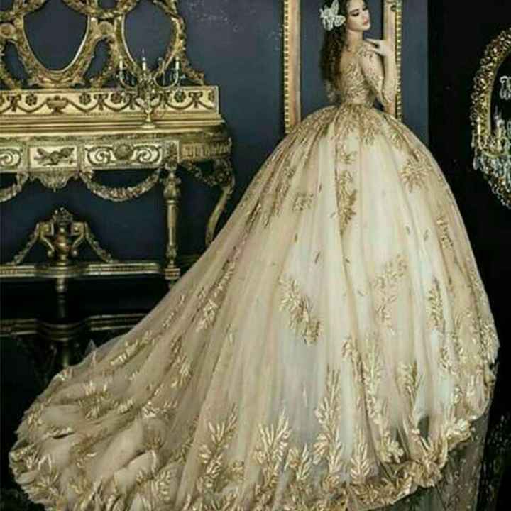 Colores: vestidos con toque yellow gold - 12