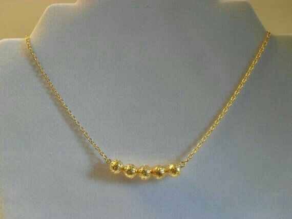 Colores: collares en amarillo - 5