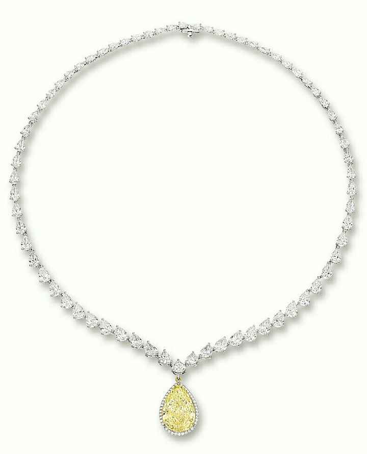 Colores: collares en amarillo - 13